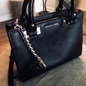 michael kors bags with silver hardware